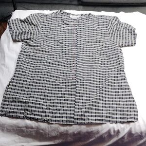 Fitting Image women's short sleeved button down blouse size 14/16